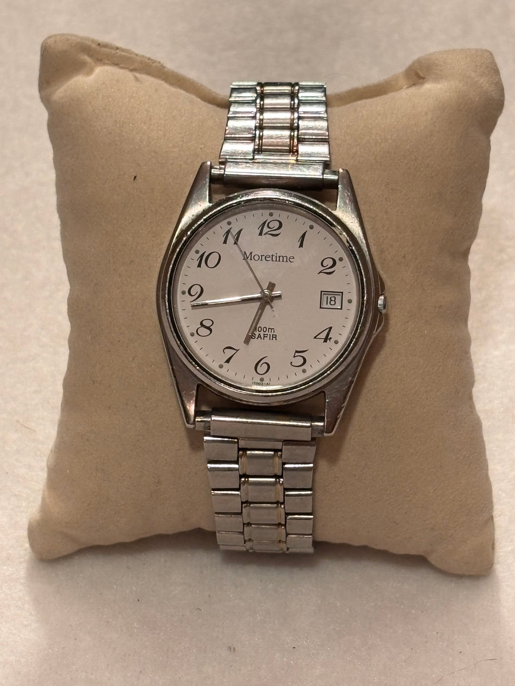 Moretime Quartz – Safirglas – 100M – Datum – Herrklocka