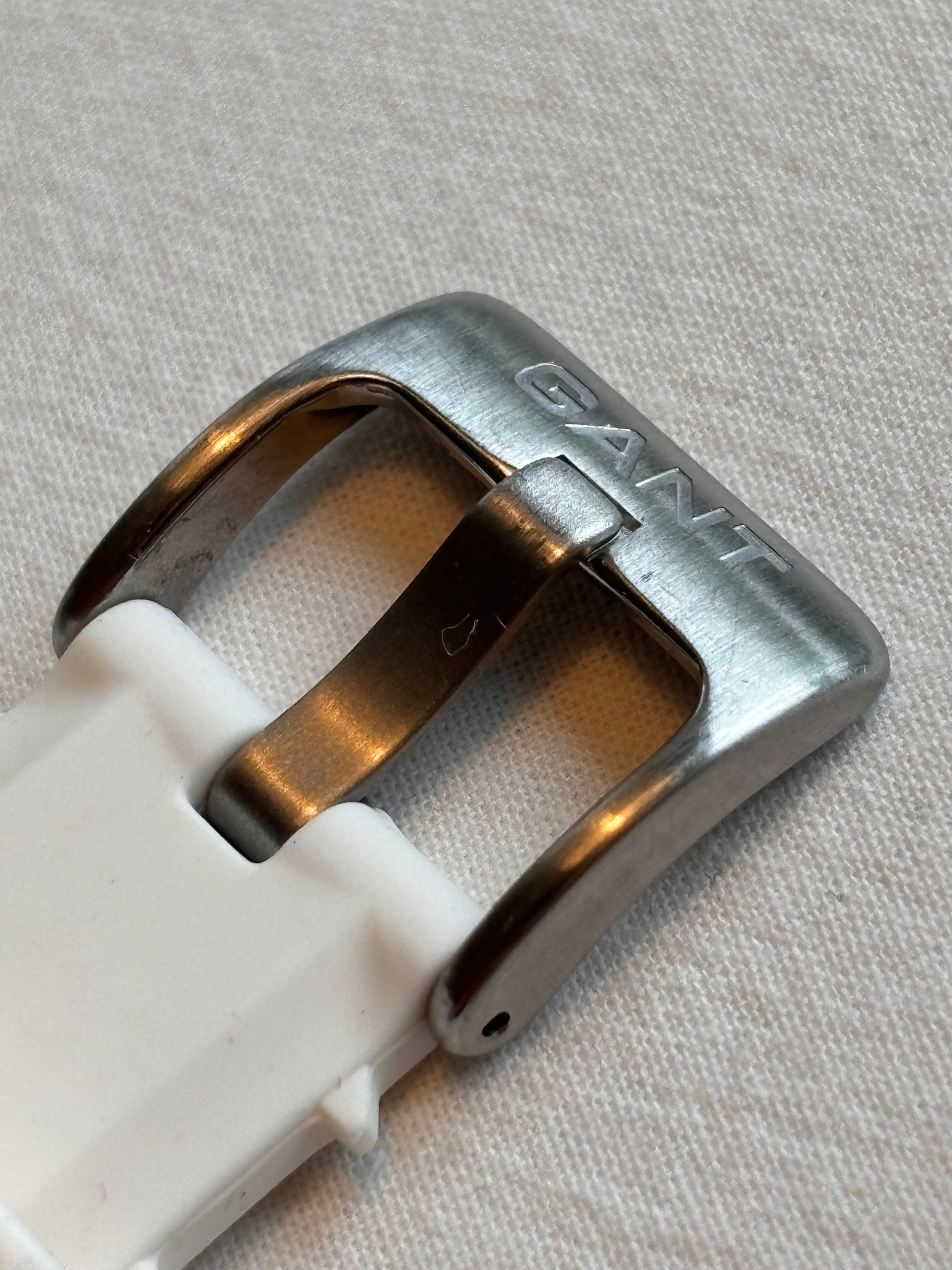 GANT Ladies Crystal Bezel Watch – White Silicone Strap – 50M Water Resistant