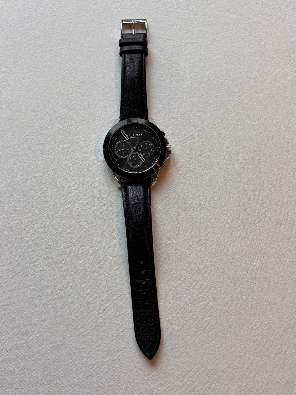 Tommy Hilfiger Multifunction Watch – Black Dial – Genuine Leather Strap