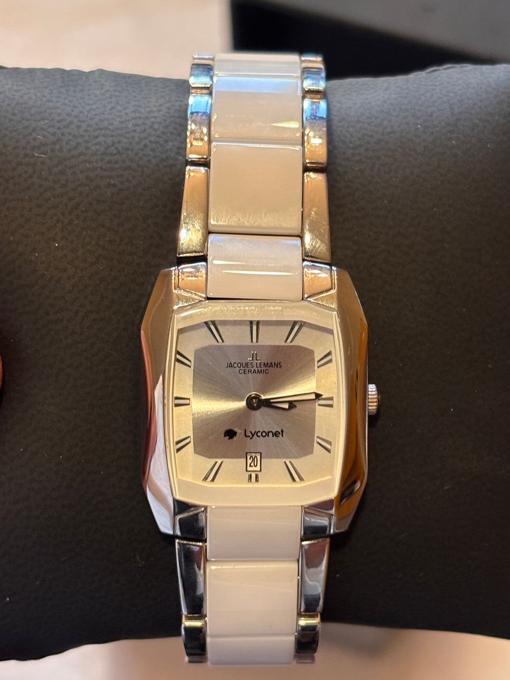 Jacques Lemans Ceramic Damklocka – Komplett med Box & Garantikort – Quartz