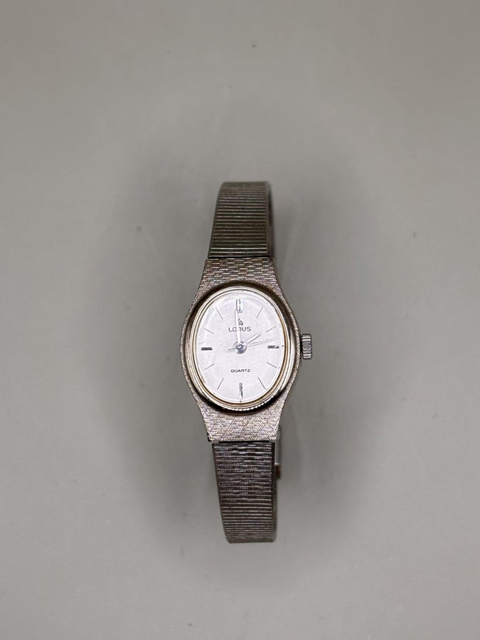 Lotus Quartz Ladies Watch with Metal Bracelet
