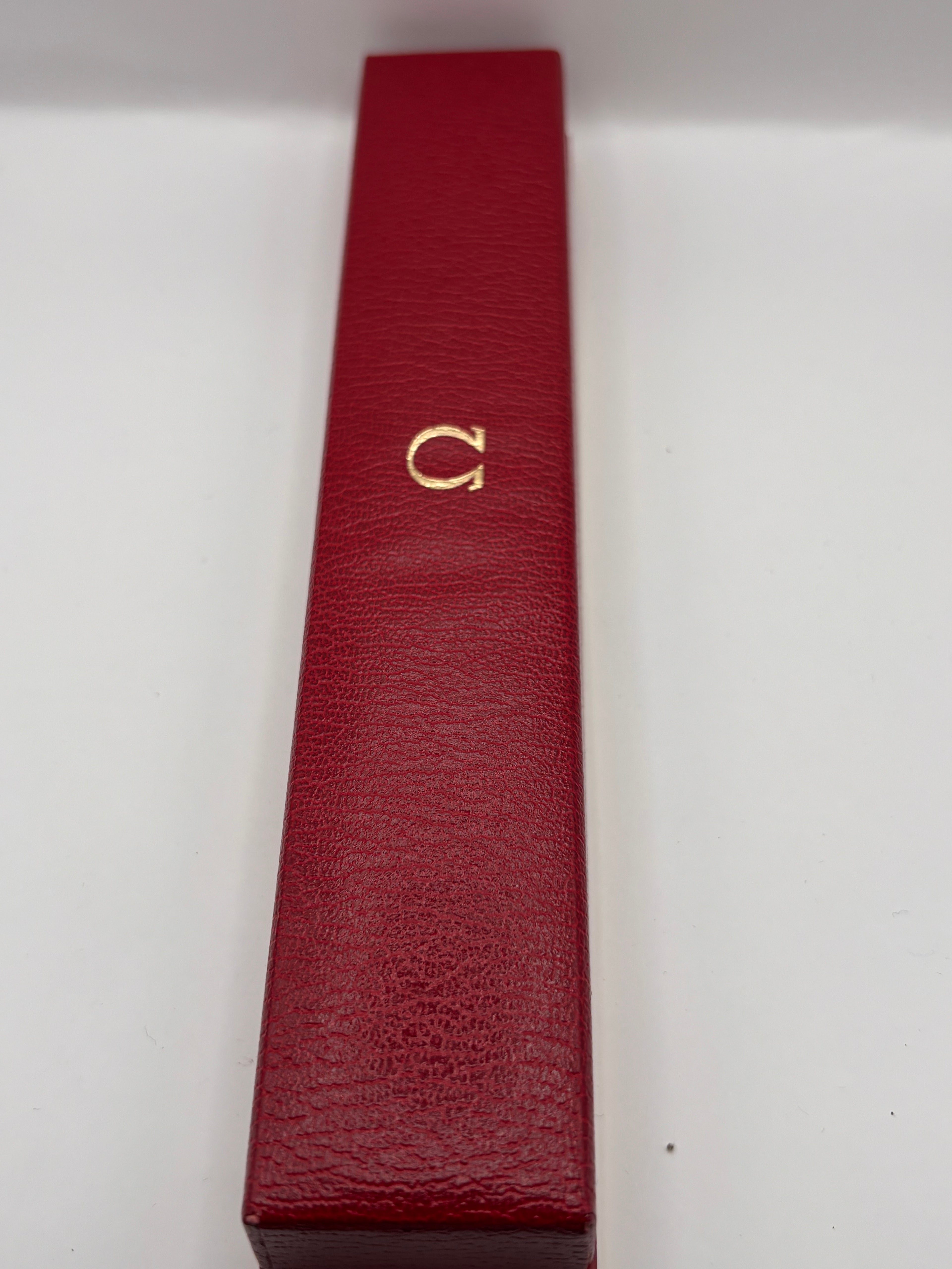 Vintage Omega De Ville Square Manual Wind – Gold Plated – Cal. 620 – Original Mesh Bracelet