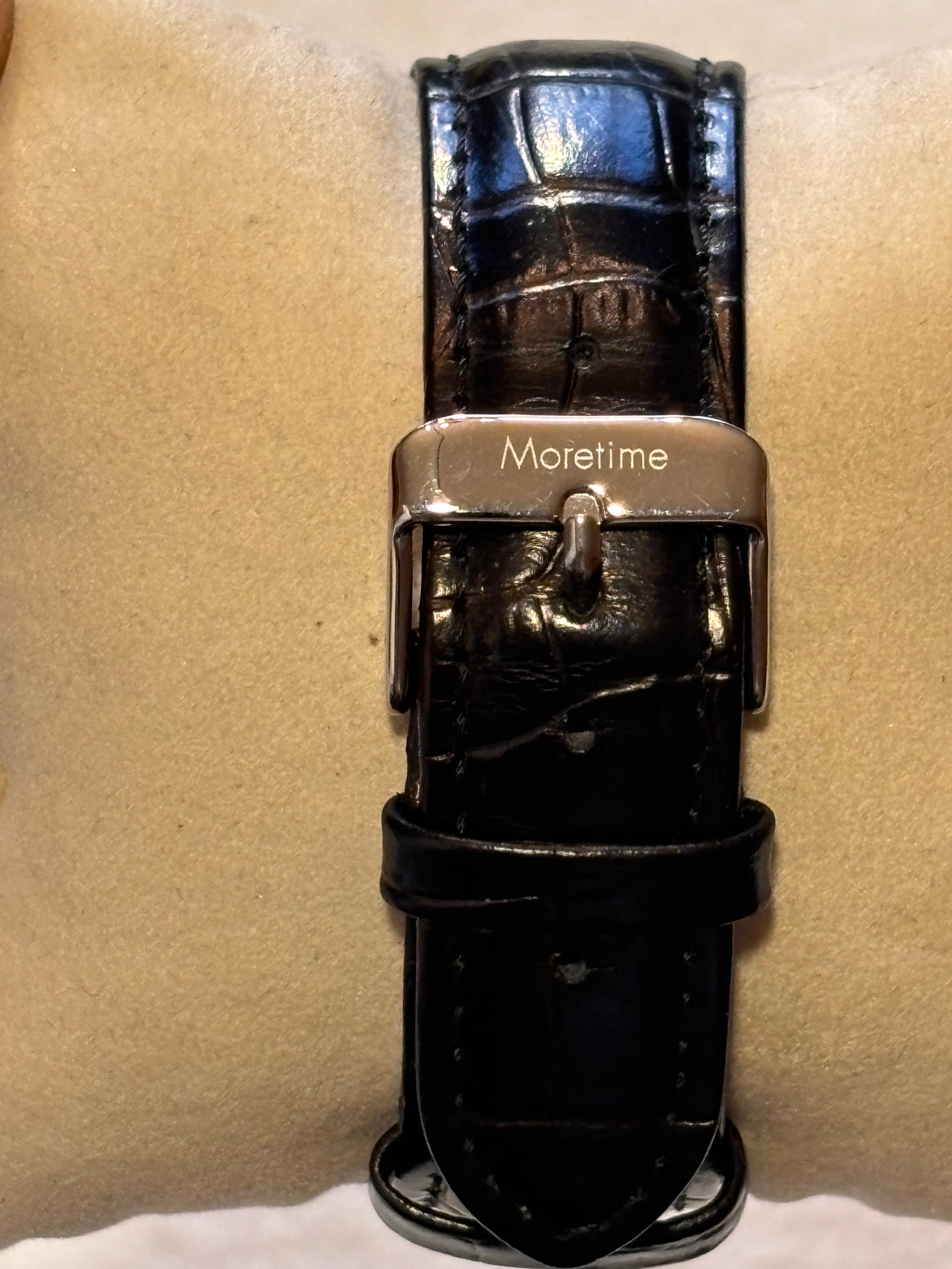 Moretime Herrklocka – Svart Tavla – 50M – Datum – Elegant Dress Watch