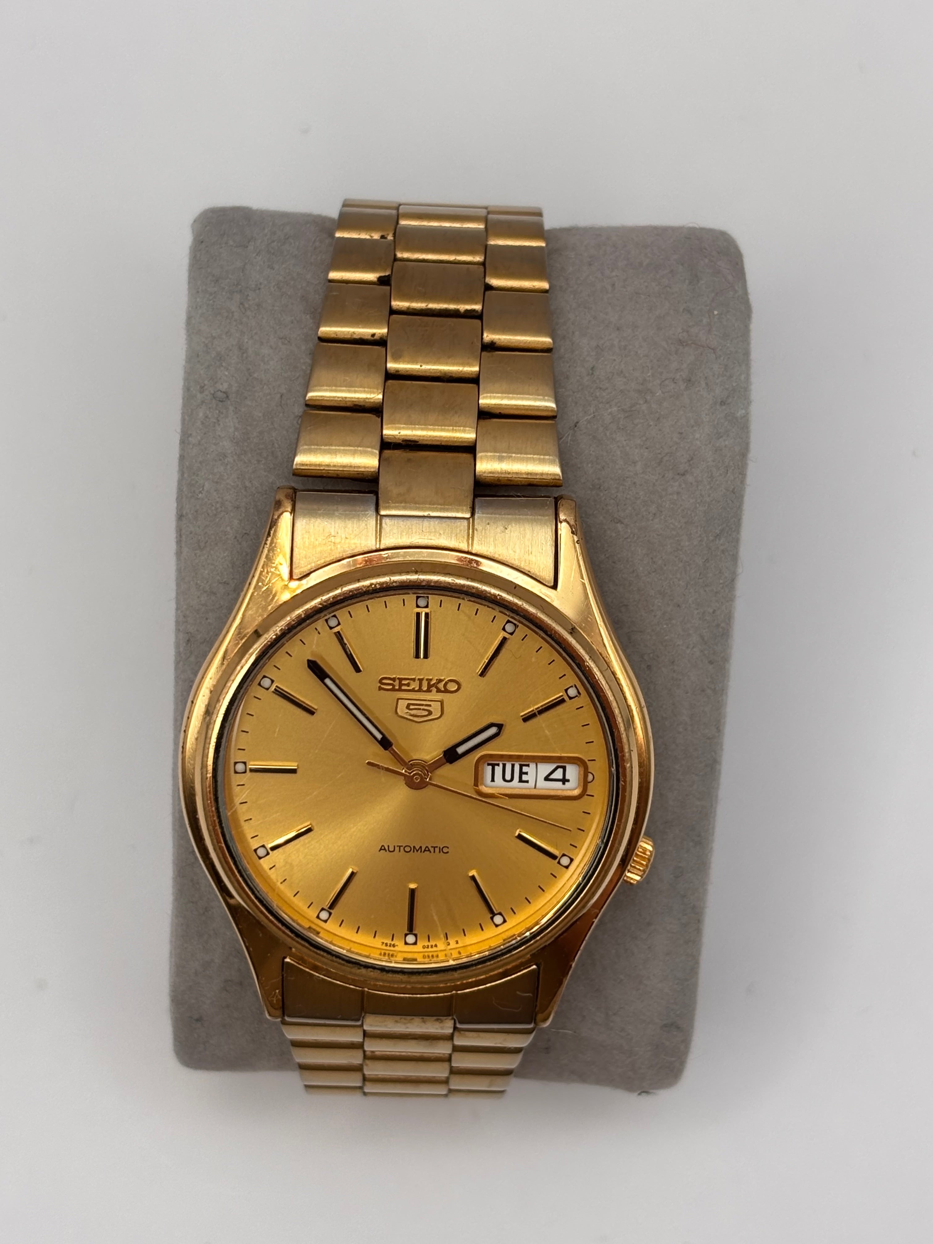 Seiko 5 Automatic Gold Tone Day-Date 21 Jewels – Perfect Working Condition
