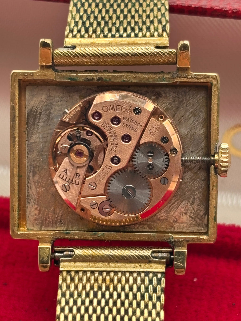 Vintage Omega De Ville Square Manual Wind – Gold Plated – Cal. 620 – Original Mesh Bracelet