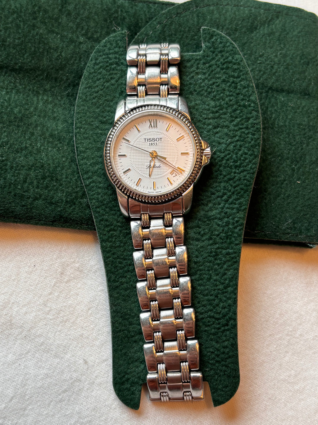 Tissot Ballade Sapphire Crystal Swiss Made | Stainless Steel | Date Display