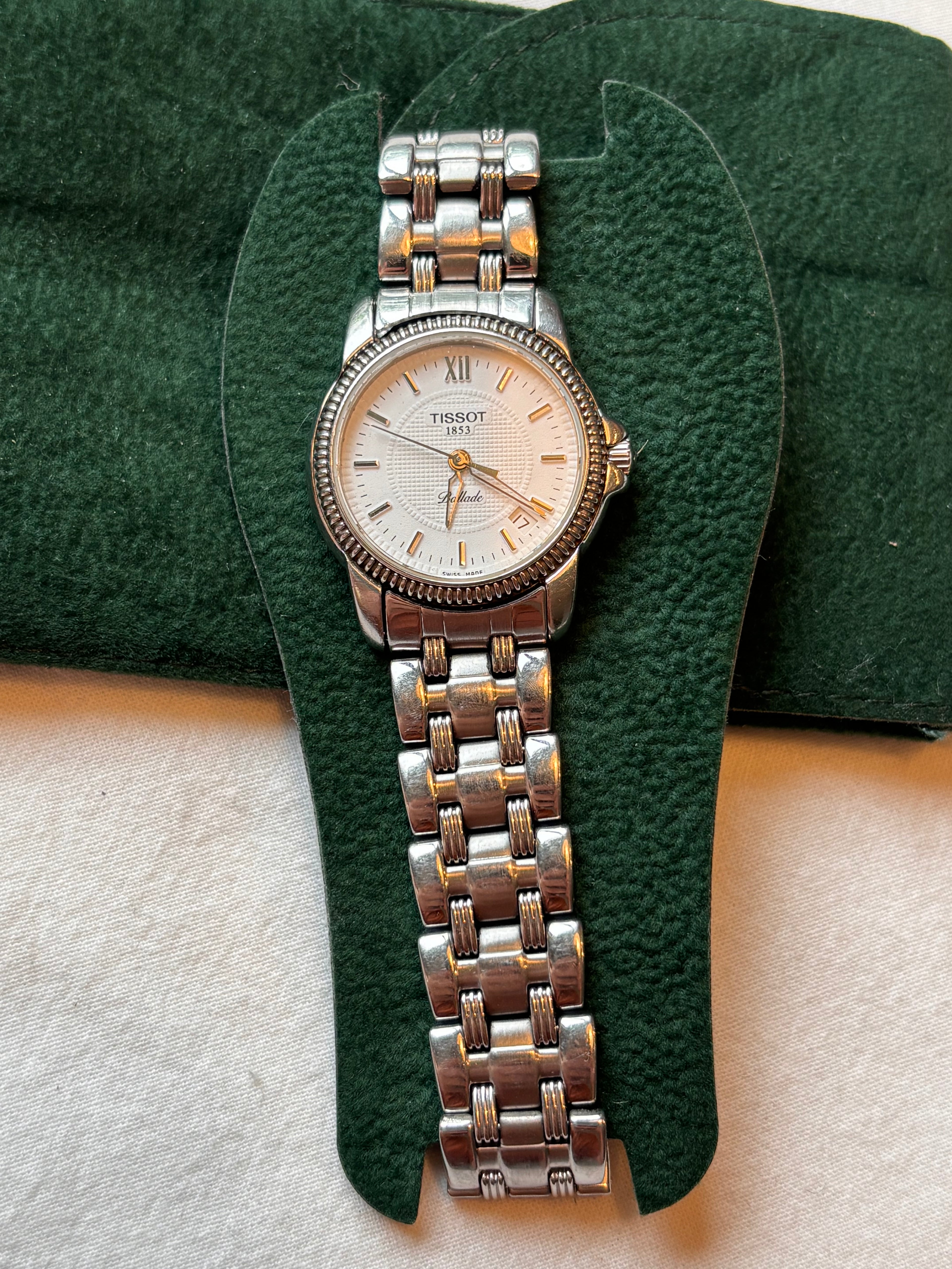 Tissot Ballade Sapphire Crystal Swiss Made | Stainless Steel | Date Display