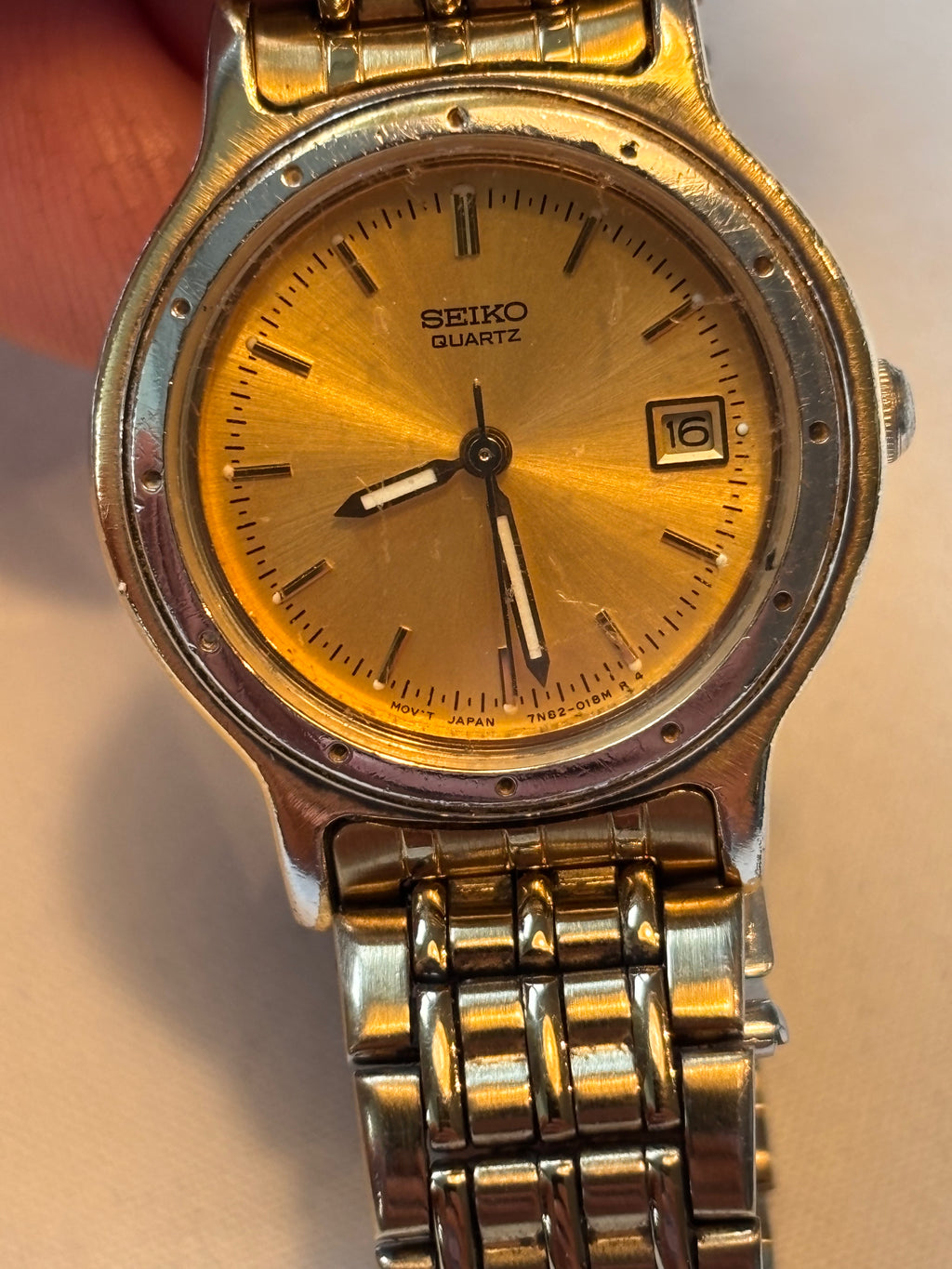Vintage Seiko Ladies Quartz Gold-Tone Watch with Original Box