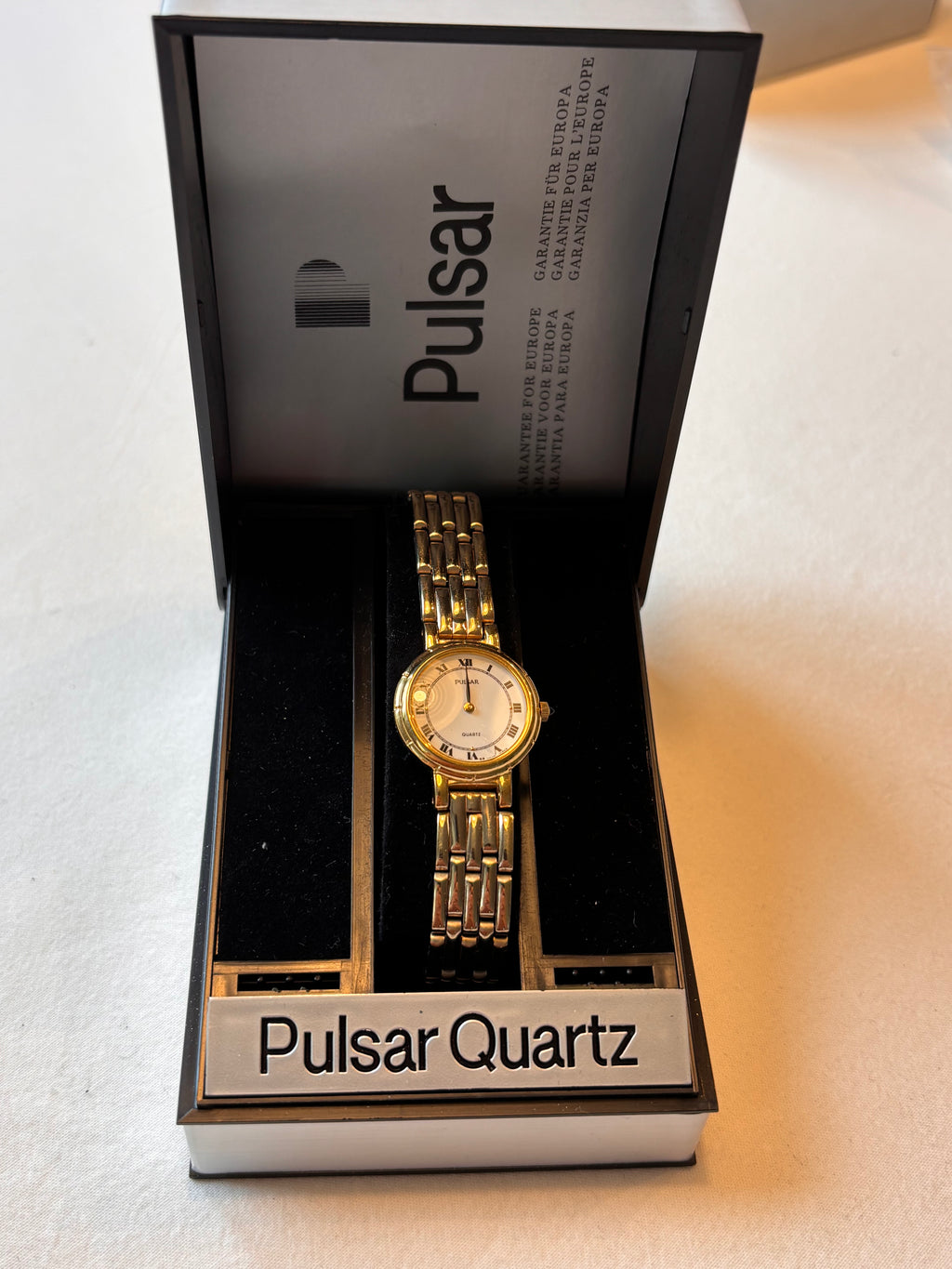 Elegant Vintage Pulsar Quartz Gold Tone Ladies Watch | Roman Numerals | Two-Tone Bracelet | Japan Movement