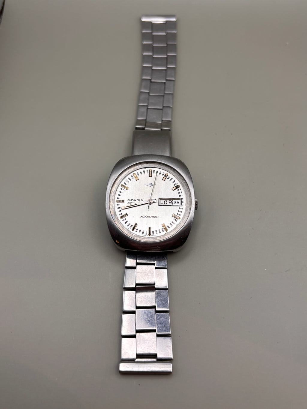 Mondia Moonlander Automatic Day-Date Swiss Watch