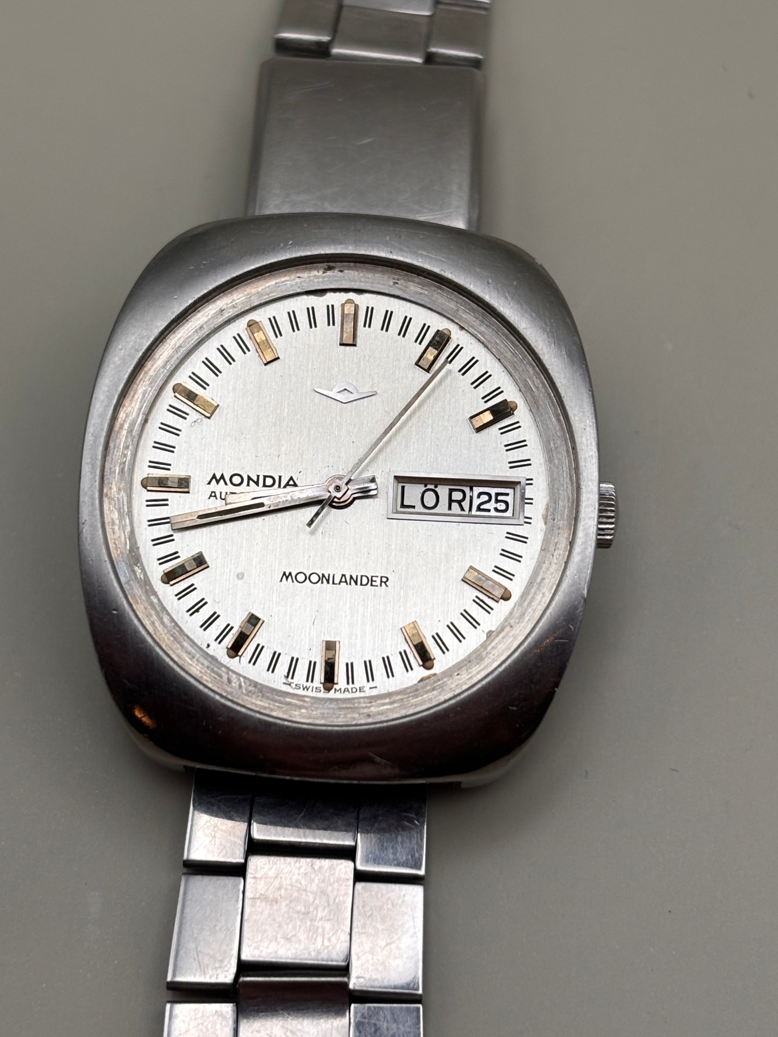 Mondia Moonlander Automatic Day-Date Swiss Watch