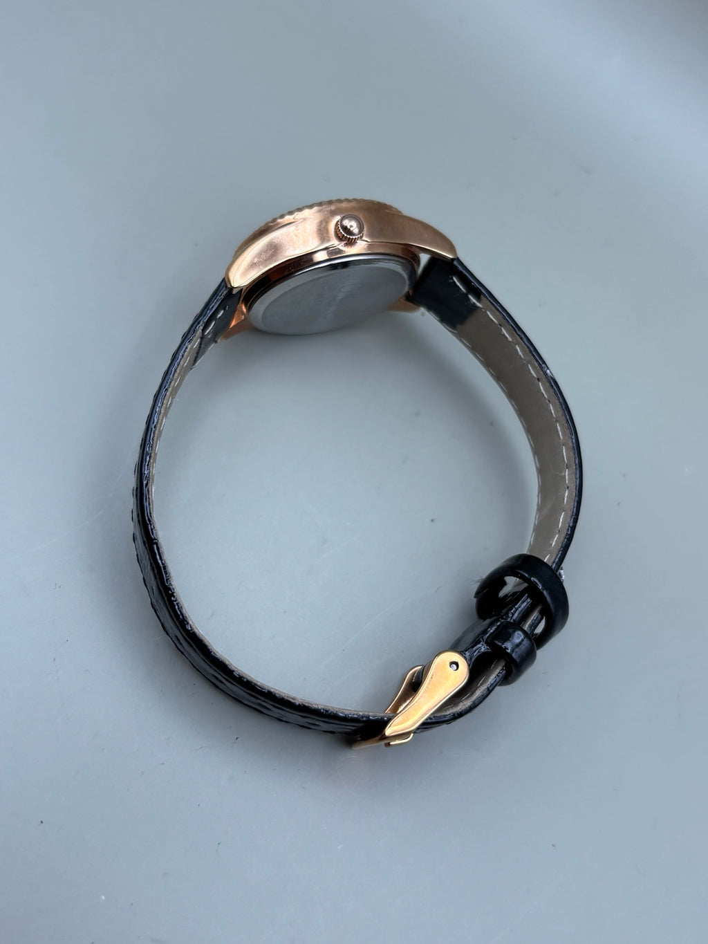 O.N.E watch side and strap