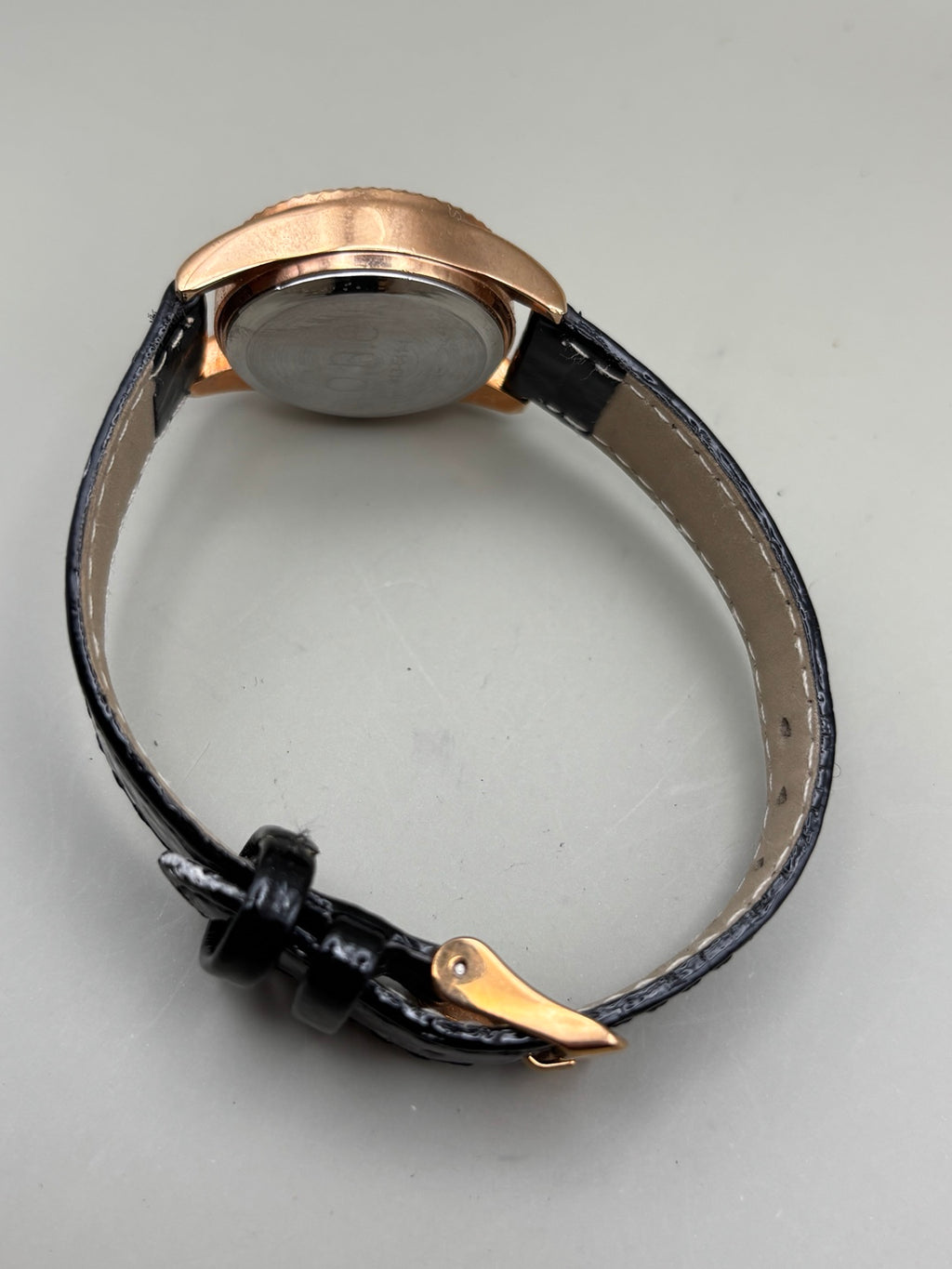 O.N.E watch side and buckle