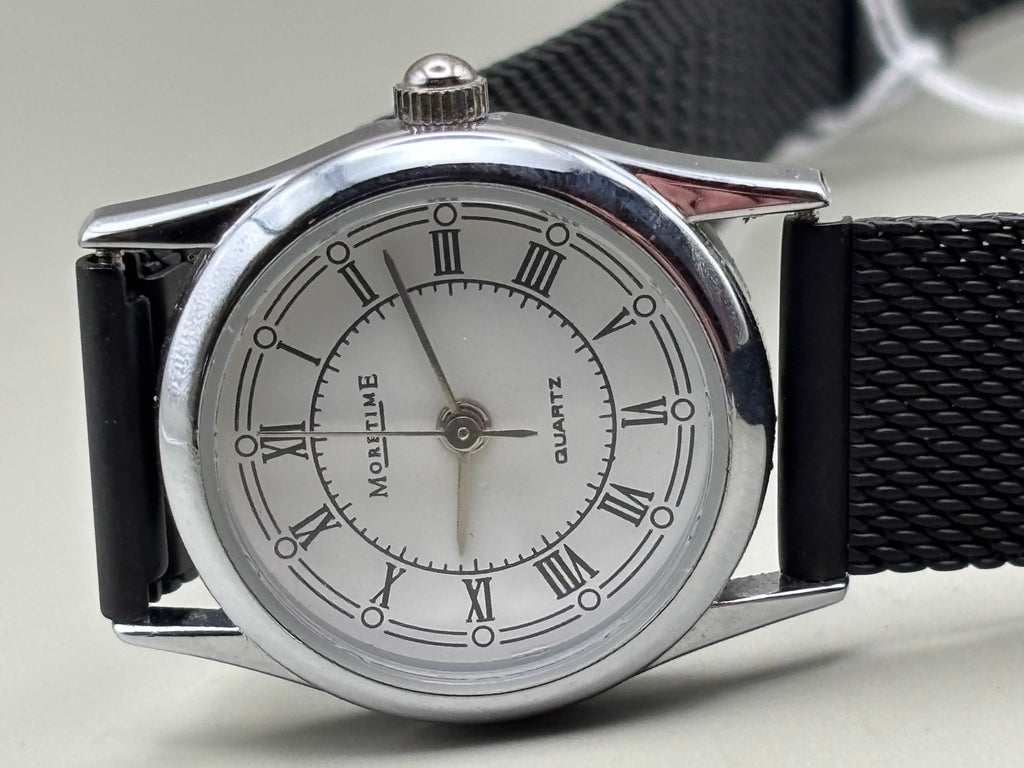 Moretime quartz dial detail