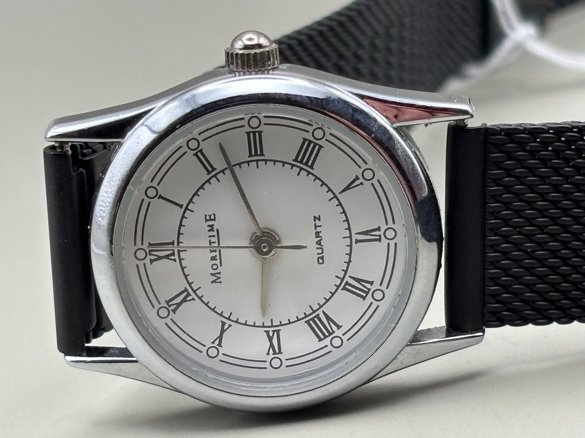 Moretime quartz dial detail