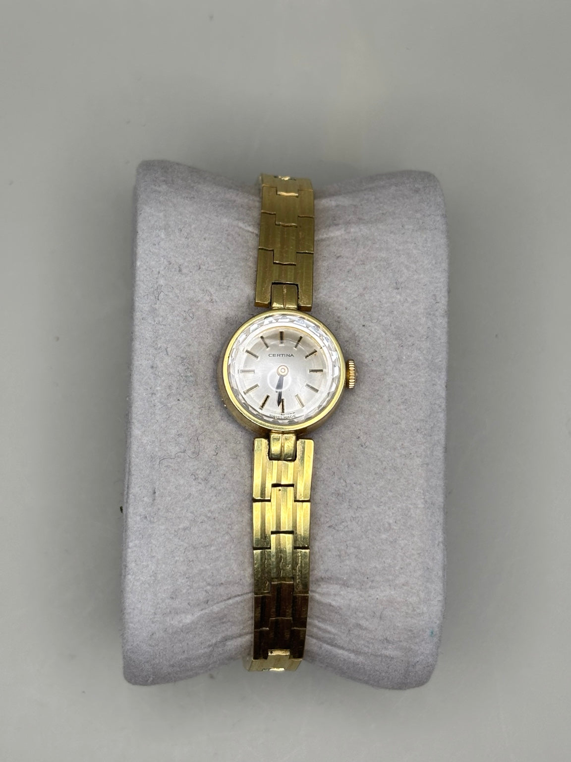 Certina ladies gold-tone watch photo 1