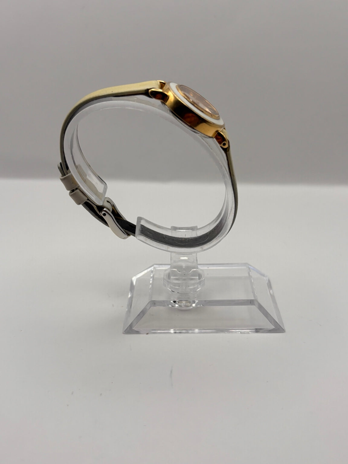 Citizen Quartz ladies watch side view
