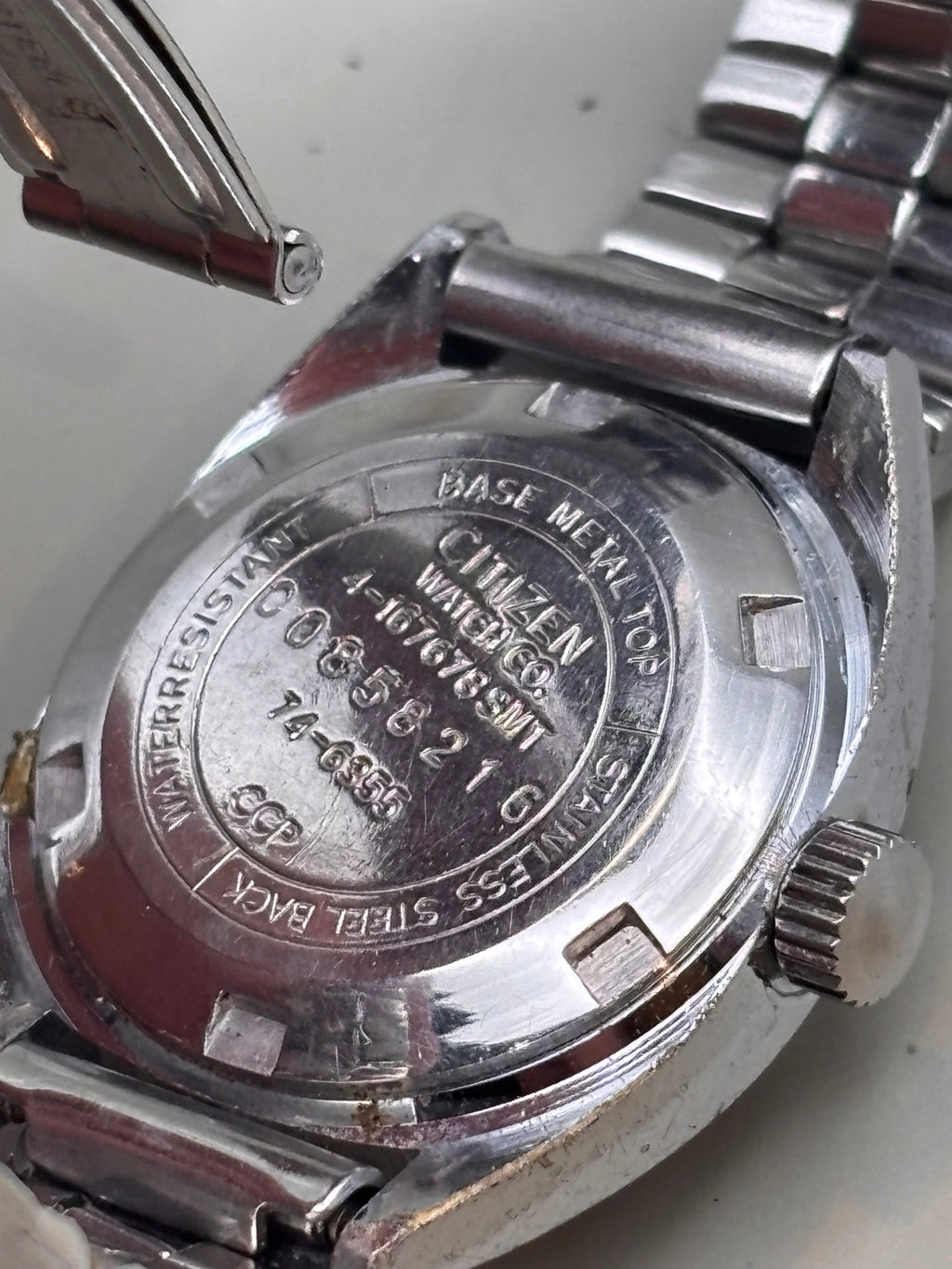 Citizen 4-167018 SM caseback serial 9035219