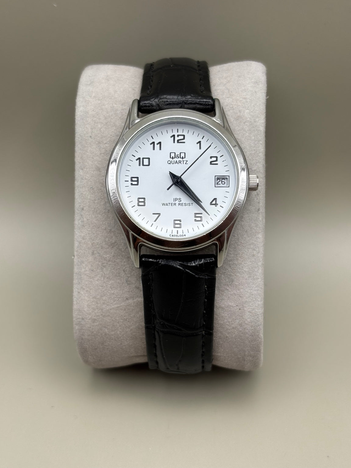 Q&Q watch front