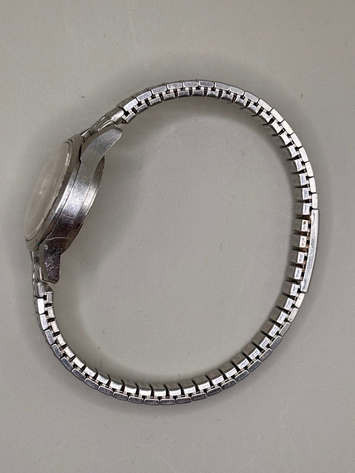 Seiko 21-0062 17 Jewels manual wind view 4