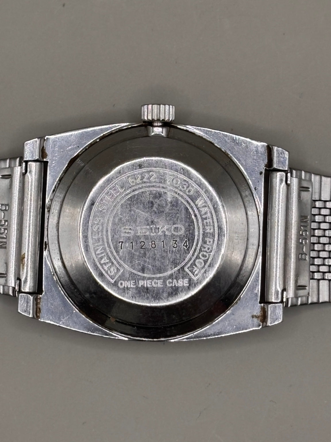 Seiko 6222-7030 case back and serial number