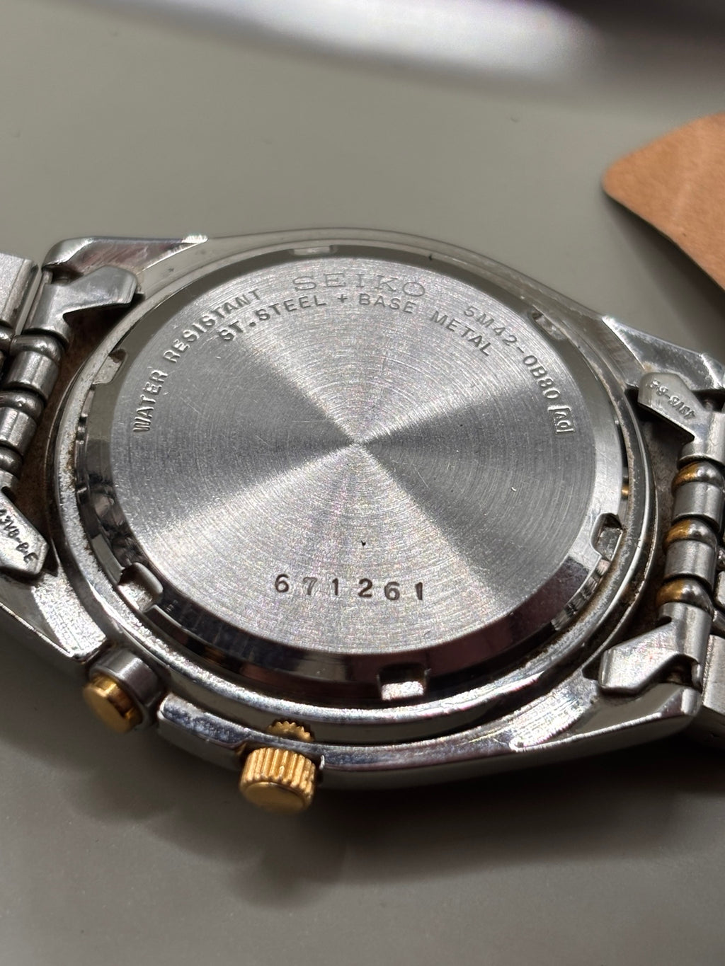 Seiko Kinetic 5M22-0B60 caseback serial 671261