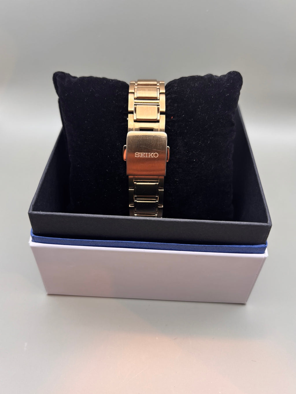 Seiko Velatura gold-tone bracelet and clasp
