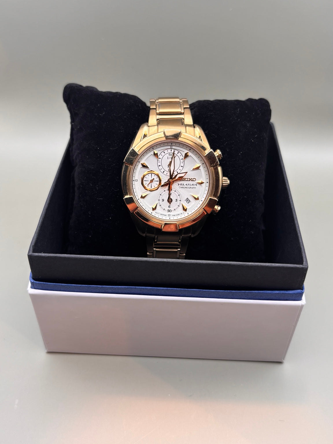 Seiko Velatura Chronograph gold-tone white dial front